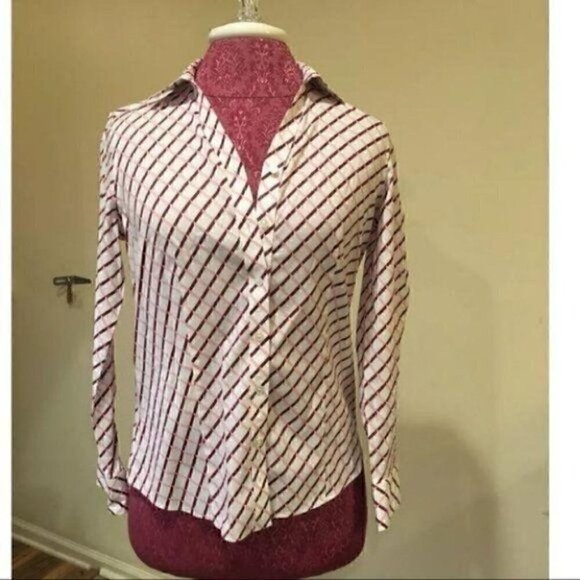 Talbots Petites Top sz 4p Career Wrinkle Resistant - Picture 5 of 8